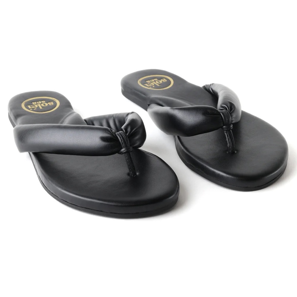 Solei Sea Padding Black Flip Flop Sandals